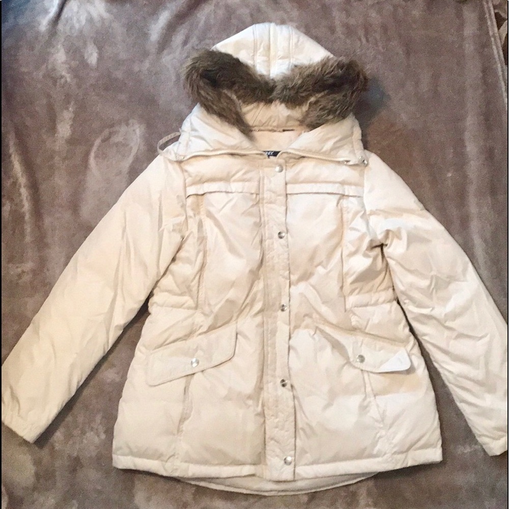 DKNY Cream Parka Faux Fur Detachable Hood.